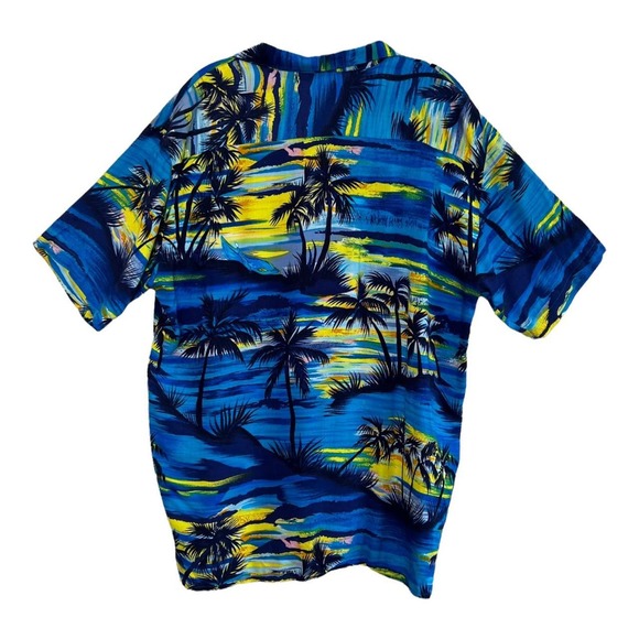 Vintage 90s Oversized Pineapple Connections Beach Hawaiian Print Button Up - Picture 2 of 3